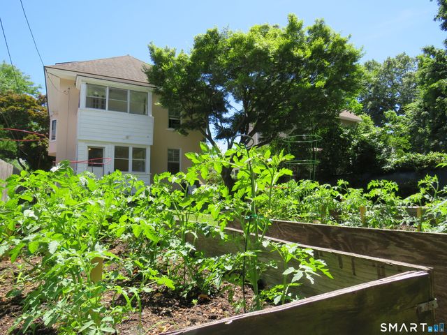 95 Church Street, West Haven, CT 06516