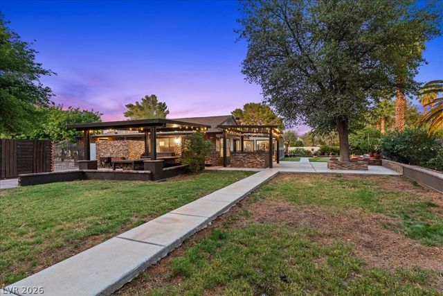 2901 Justice Lane, Las Vegas, NV 89107