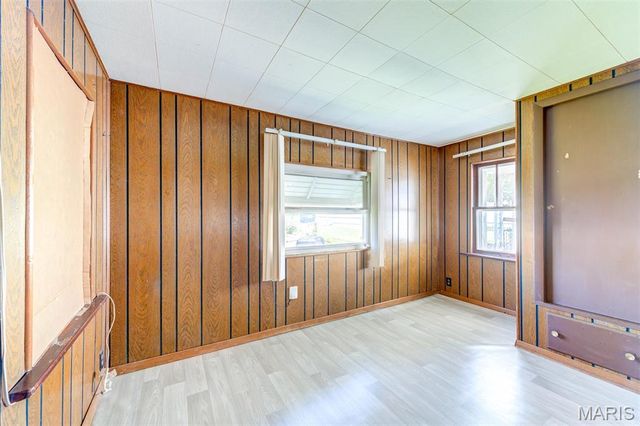4425 Bingham Avenue, St Louis, MO 63116