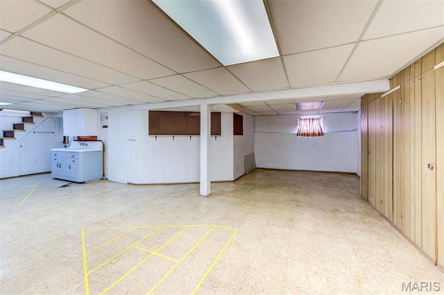 4425 Bingham Avenue, St Louis, MO 63116
