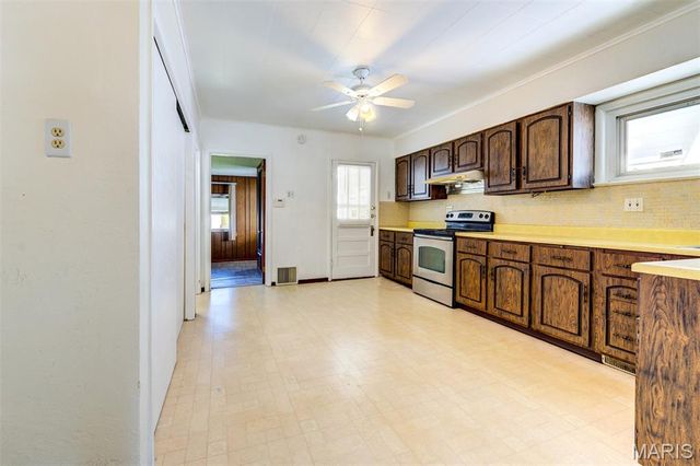 4425 Bingham Avenue, St Louis, MO 63116