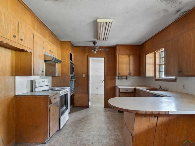 175 Stevens St, Gilmer, TX 75645