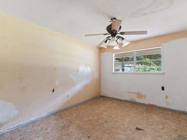 175 Stevens St, Gilmer, TX 75645