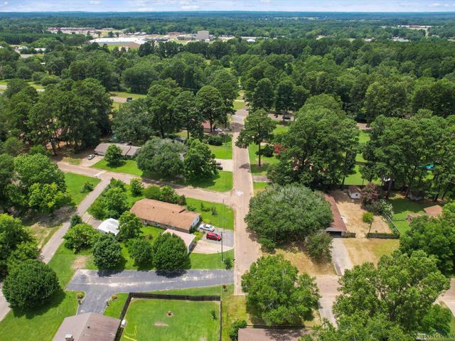 175 Stevens St, Gilmer, TX 75645
