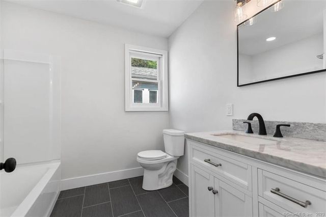19 Willard St Street FL 3, New Haven, CT 06515