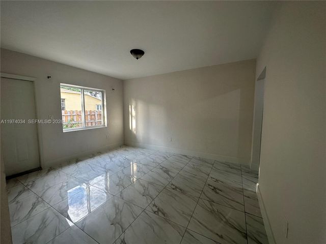 7001 NW 6th Ave, Miami, FL 33150