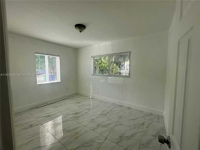 7001 NW 6th Ave, Miami, FL 33150