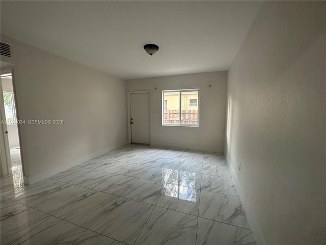 7001 NW 6th Ave, Miami, FL 33150