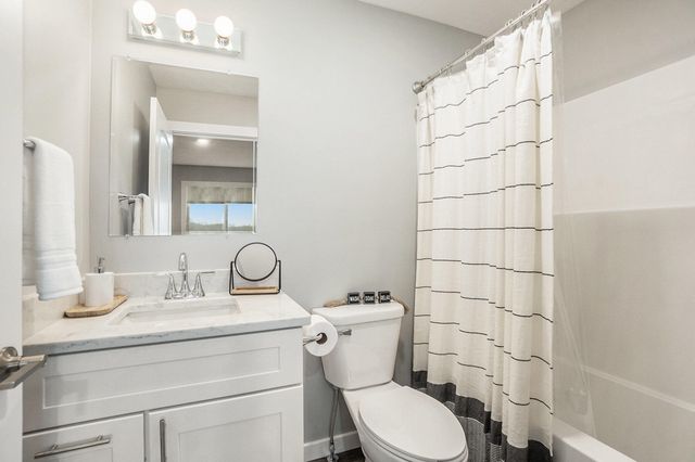 887 Rex Street, Fremont, MI 49412