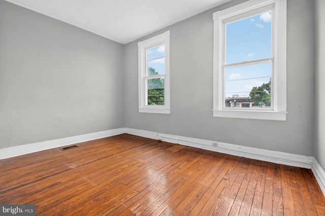1207 CLEVELAND ST, Baltimore, MD 21230