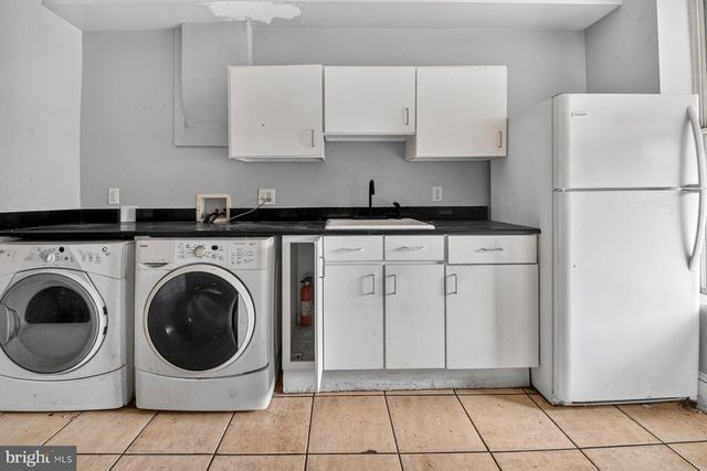 1207 CLEVELAND ST, Baltimore, MD 21230