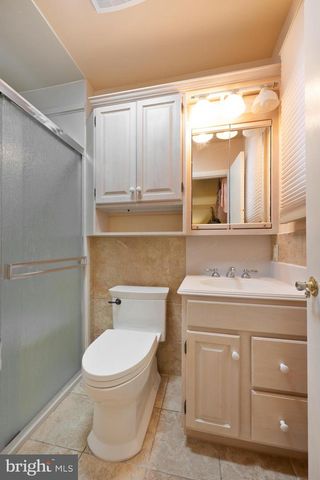 19 ORCHID LN, Cherry Hill, NJ 08002