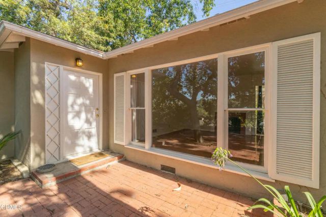 1425 Brixton Road, Pasadena, CA 91105