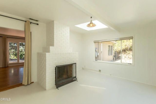 1425 Brixton Road, Pasadena, CA 91105