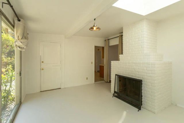 1425 Brixton Road, Pasadena, CA 91105