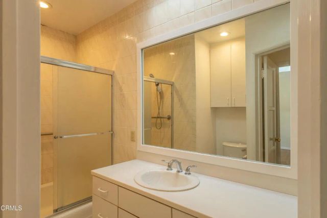 1425 Brixton Road, Pasadena, CA 91105