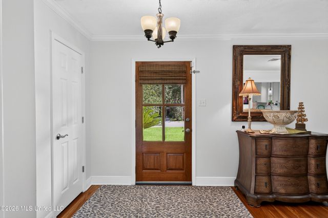 514 Sunset Drive, Bay Saint Louis, MS 39520