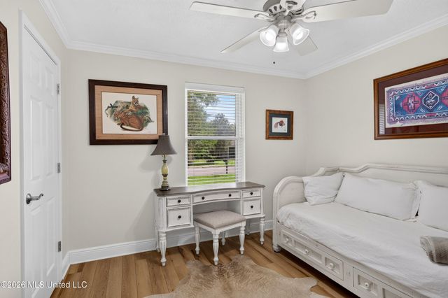 514 Sunset Drive, Bay Saint Louis, MS 39520