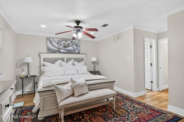 514 Sunset Drive, Bay Saint Louis, MS 39520