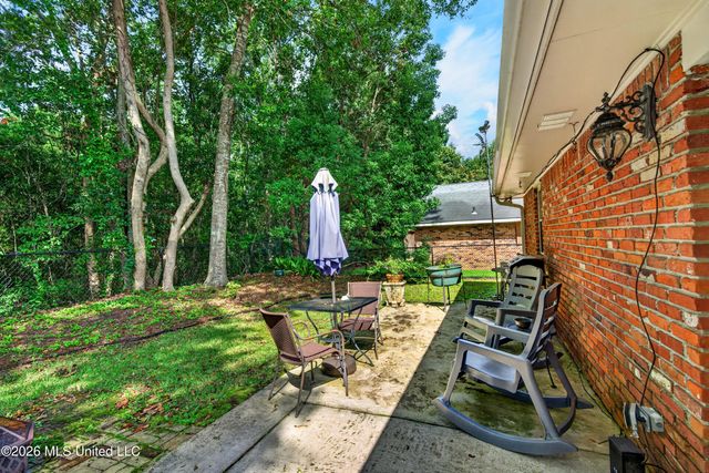 514 Sunset Drive, Bay Saint Louis, MS 39520