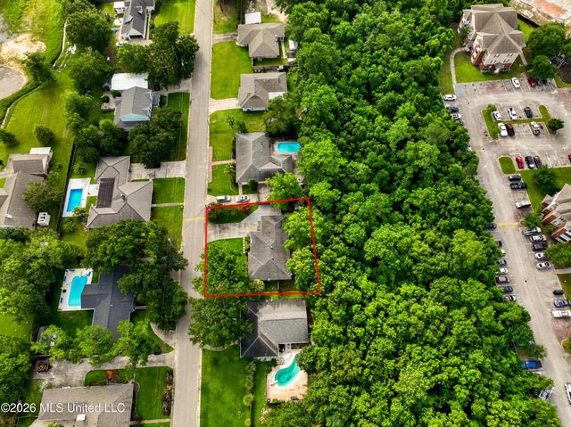514 Sunset Drive, Bay Saint Louis, MS 39520