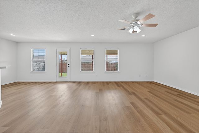 145 Brushy Creek Lane, Terrell, TX 75160