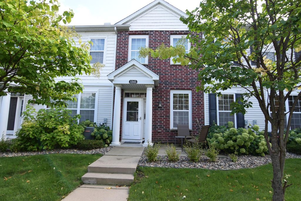1245 Terrace Avenue 412, Maplewood, MN 55109