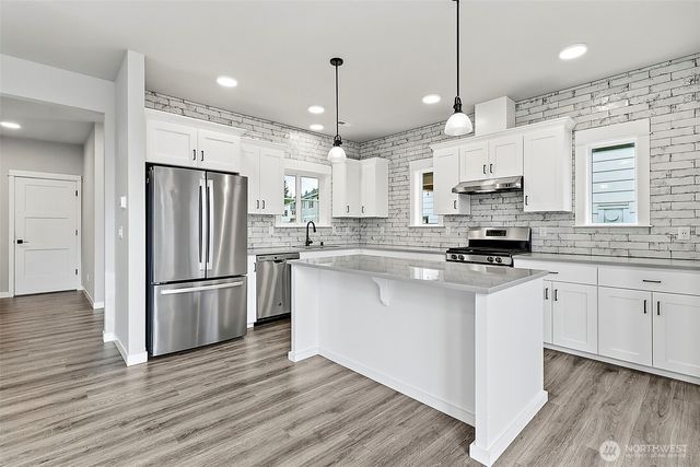 19030 133rd Street E, Bonney Lake, WA 98391