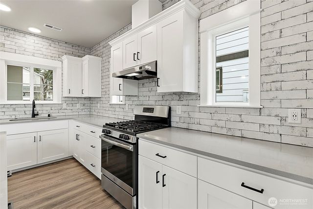 19030 133rd Street E, Bonney Lake, WA 98391