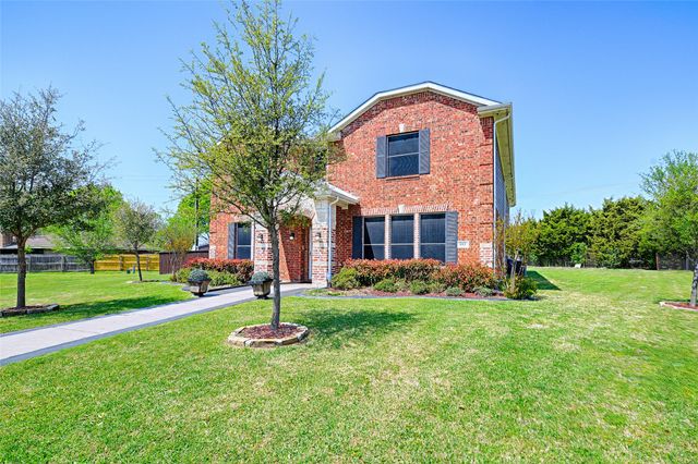 601 Goldenrod Court, Desoto, TX 75115