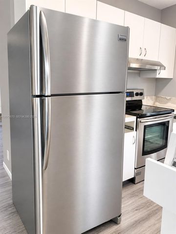 537 SW 2nd Place 1-3, Pompano Beach, FL 33060