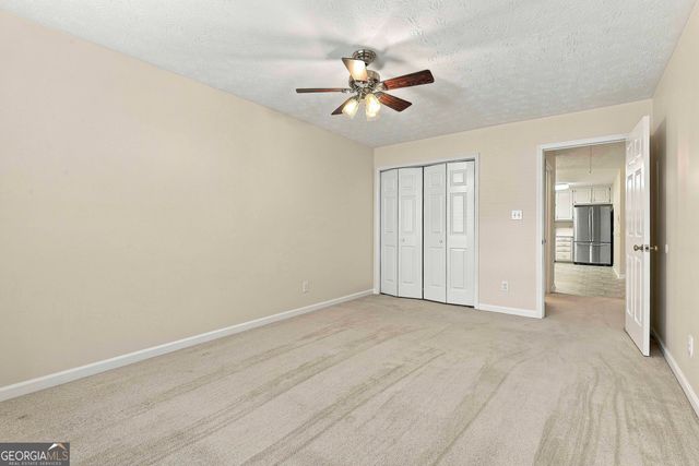 280 Autumn Glen Circle, Fayetteville, GA 30215