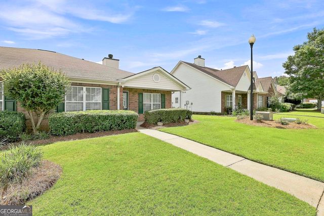280 Autumn Glen Circle, Fayetteville, GA 30215