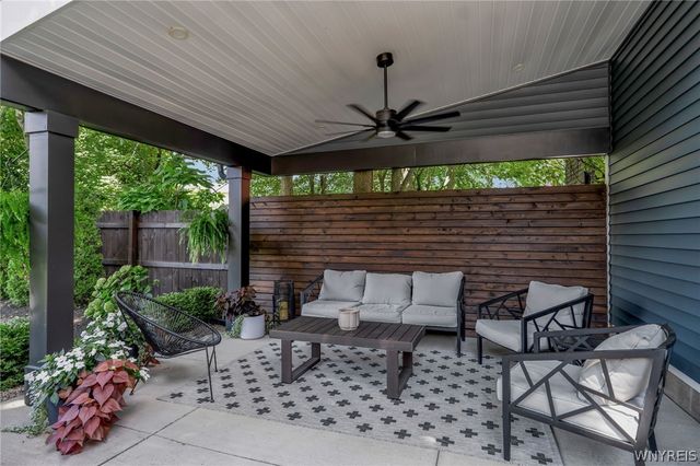 38 Ripley Place, Buffalo, NY 14213