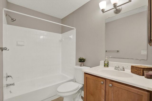 308 LAKE PARSONS GREEN 203, Brandon, FL 33511