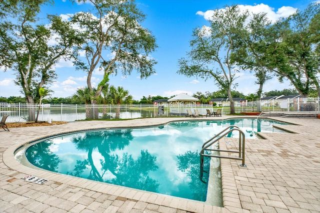 308 LAKE PARSONS GREEN 203, Brandon, FL 33511