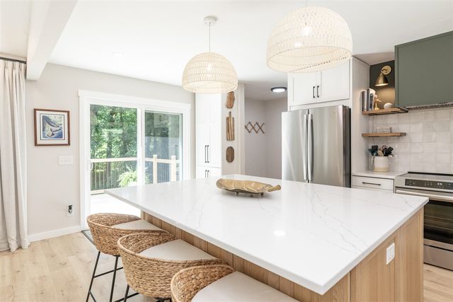 230 Golfview Drive, Plainwell, MI 49080