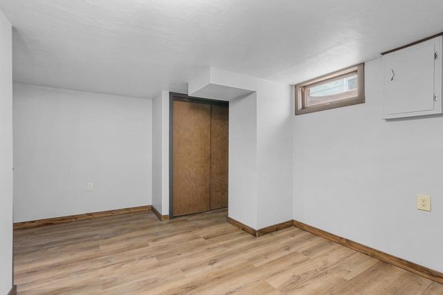 2027 HILLVIEW DRIVE, Green Bay, WI 54302