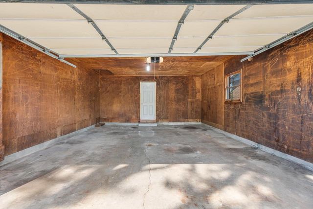2027 HILLVIEW DRIVE, Green Bay, WI 54302