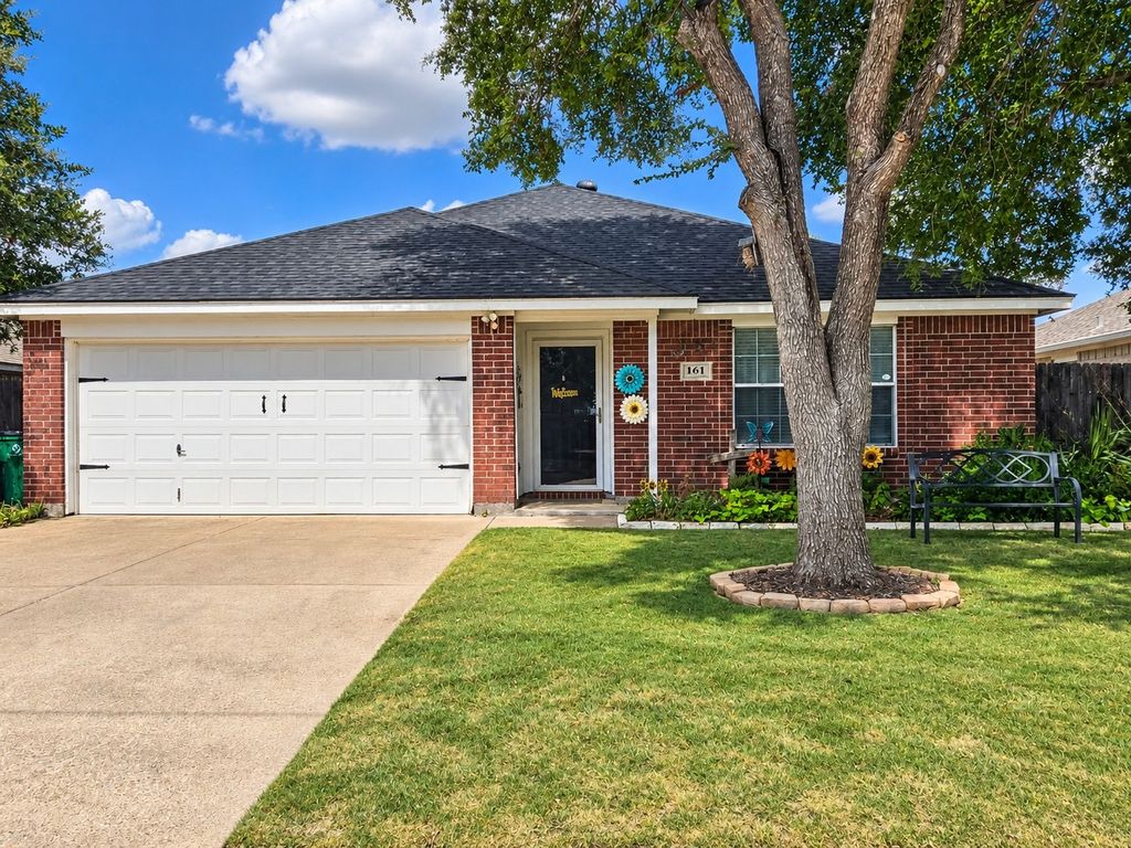 161 Adams Drive, Crowley, TX 76036 — exterior