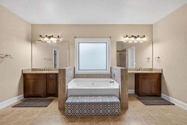 3809 Maiden Fern Lane, Snellville, GA 30039