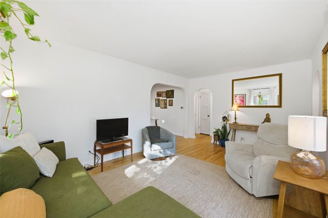 336 59th Street, Des Moines, IA 50312