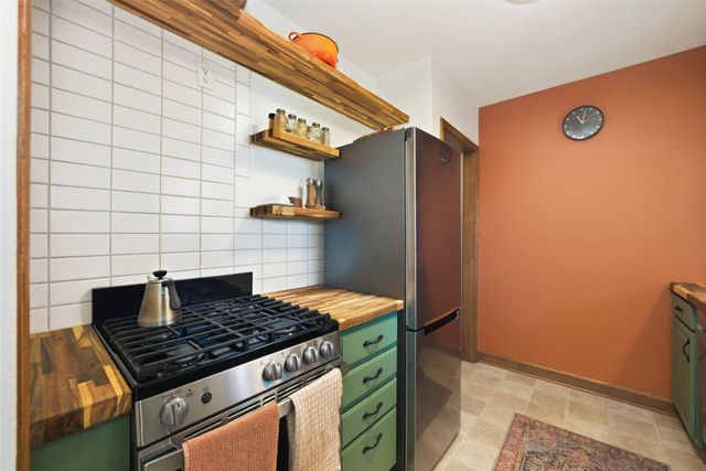 336 59th Street, Des Moines, IA 50312