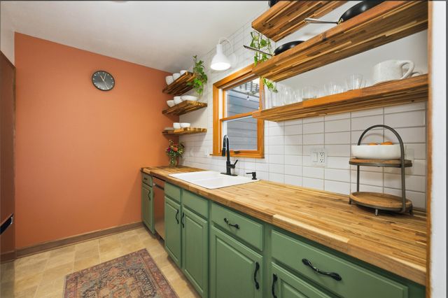 336 59th Street, Des Moines, IA 50312