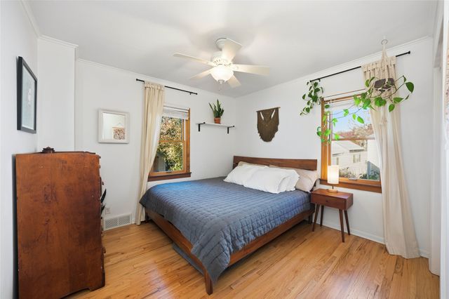 336 59th Street, Des Moines, IA 50312