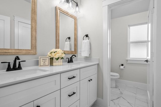 9433 Bluestem Lane, Dish, TX 76247