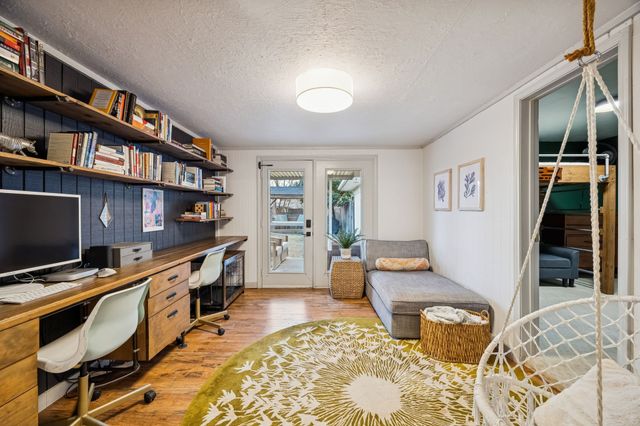 2704 Hunters Creek Drive, Plano, TX 75075