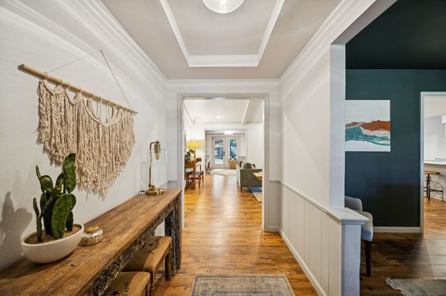 2704 Hunters Creek Drive, Plano, TX 75075