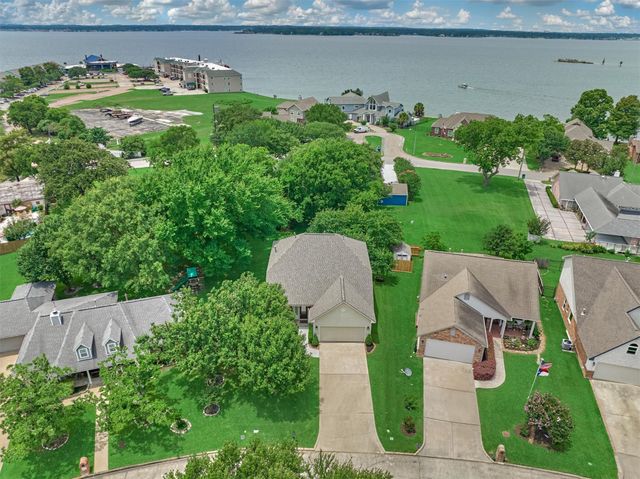6978 Gentle Breeze Drive, Willis, TX 77318