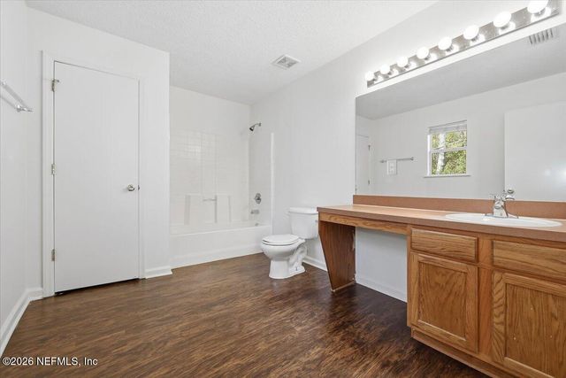 5749 BIRDS NEST Lane, Jacksonville, FL 32222